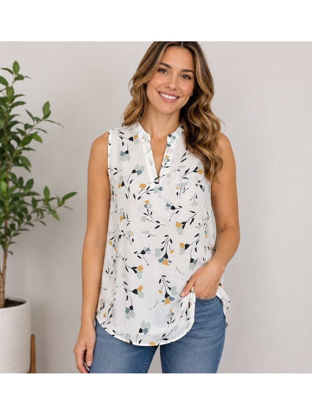 LOFT White Floral Sleeveless Tunic Blouse Womens Medium Lightweight Office